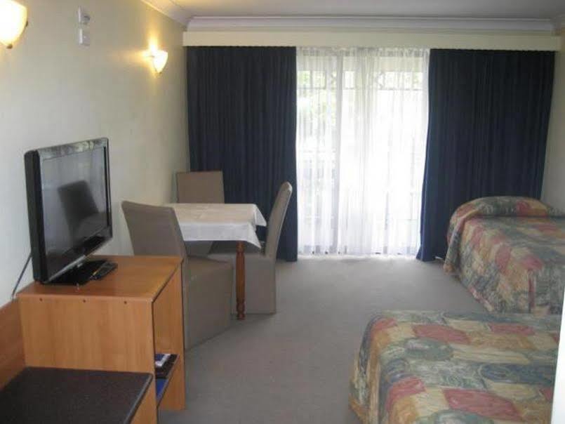 Town Beach Motor Inn פורט מקווארי מראה חיצוני תמונה